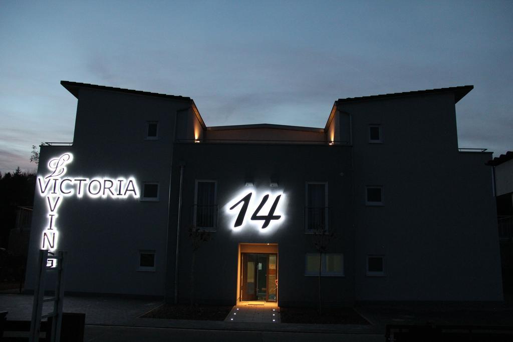 Victoria Living Hotel Jockgrim Exterior foto
